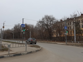 На перекрестке улиц Танкистов и Бирюзова после обращения депутата восстановлен светофор