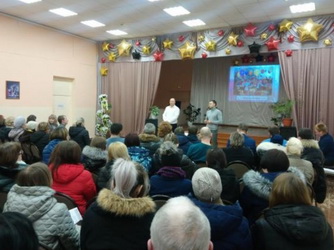 Сергей Улегин провел встречу с жителями Ленинского района