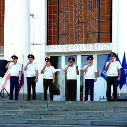 В Ленинском районе состоялось мероприятие, посвященное празднованию Дня государственного флага