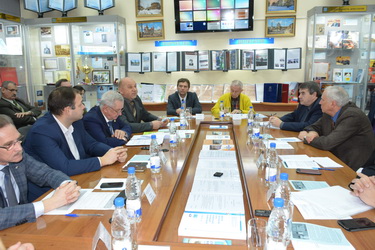 В Саратовской городской Думе обсудили взаимодействие органов местного самоуправления и научного сообщества в сфере инноваций