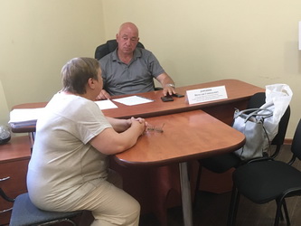 Депутат Саратовской городской Думы Вячеслав Доронин провел прием граждан по личным вопросам