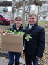 Алексей Сидоров поздравил жительниц своего избирательного округа с Днем матери