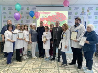 Депутаты Саратовской городской Думы поздравили медицинских сестер с профессиональным праздником