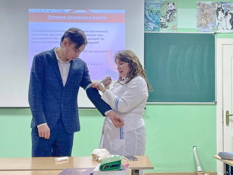 По инициативе Александра Бондаренко состоялось занятие для учеников школы №60