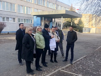 Депутаты Саратовской городской Думы проверили ход строительства пристройки к СОШ № 66