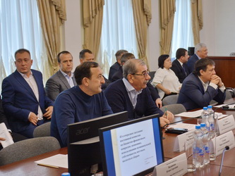Депутаты заслушали информацию о работе комиссии по рациональному использованию объектов нежилого фонда города Саратова